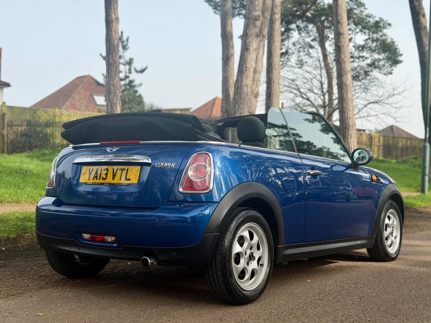 Used MINI Convertible 2013 for sale - 77774732: Photo 13