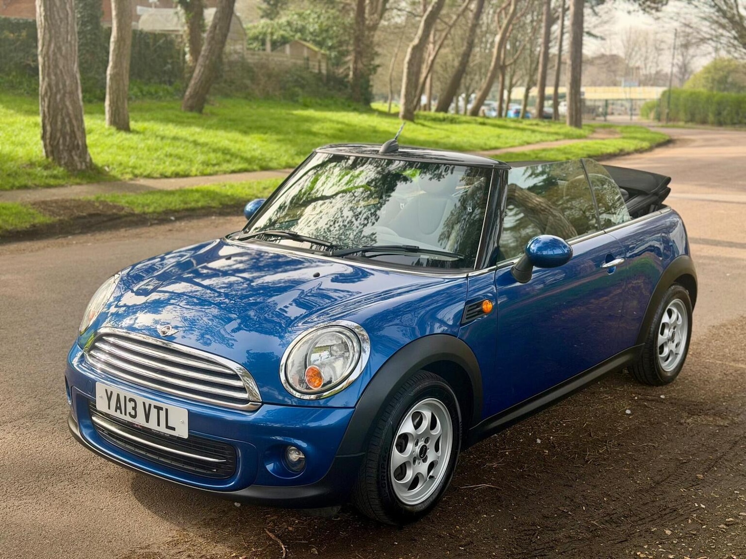 Used MINI Convertible 2013 for sale - 77774732: Photo 5