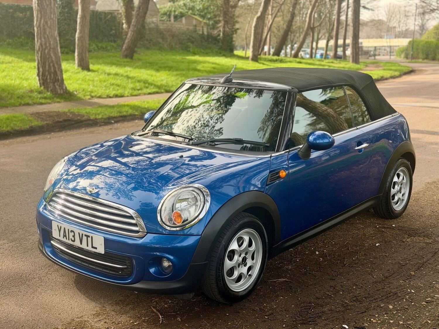 Used MINI Convertible 2013 for sale - 77774732: Photo 7