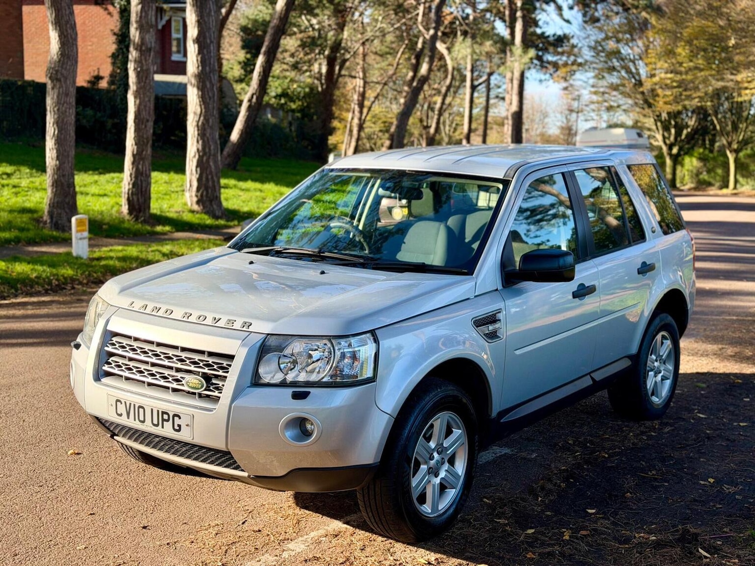 Used Land Rover Freelander 2010 for sale - 76744119: Photo 5