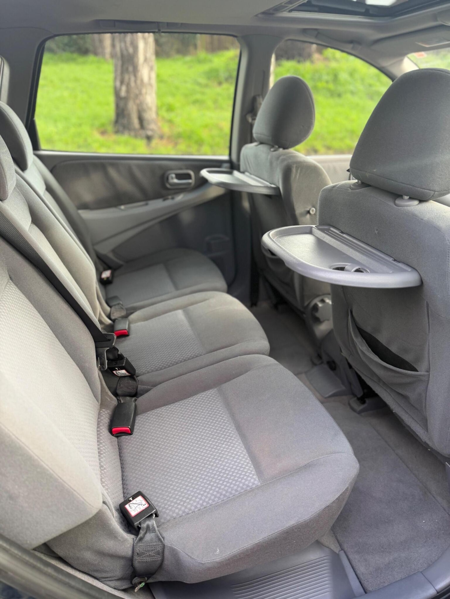 Used Nissan Almera Tino 2004 for sale - 77522042: Photo 5