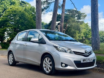 Used Toyota Yaris 2013 for sale - 78852585: Photo