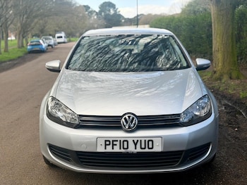 Used Volkswagen Golf 2010 for sale - 77844933: Photo