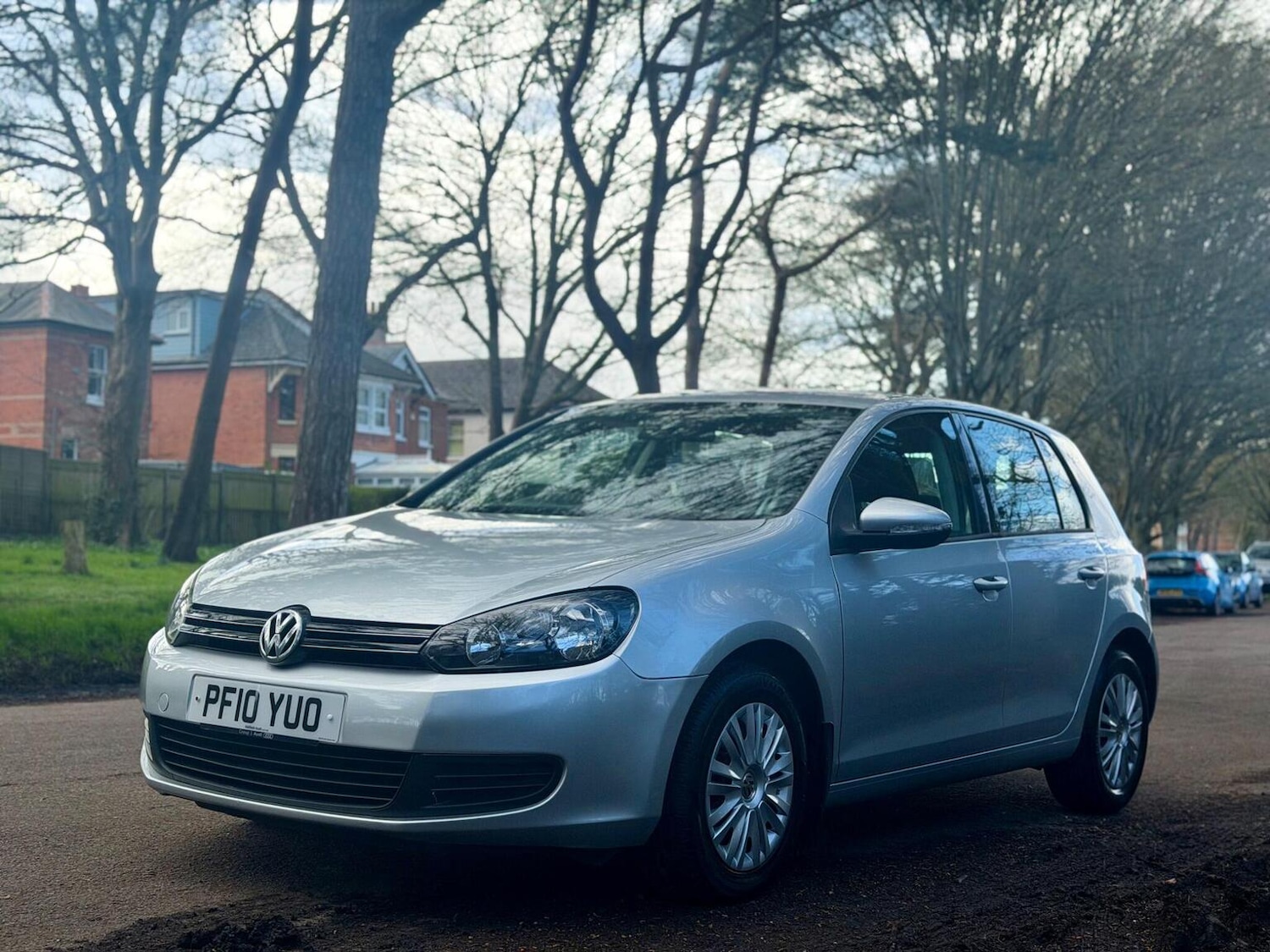 Used Volkswagen Golf 2010 for sale - 77844933: Photo 4