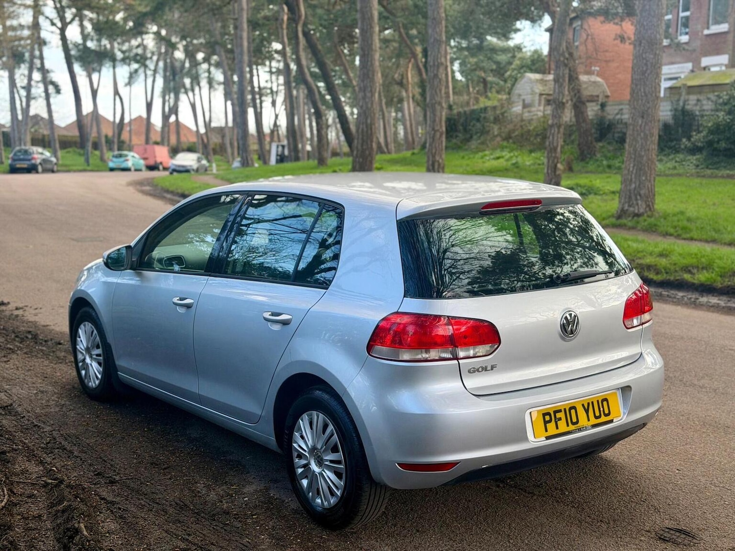 Used Volkswagen Golf 2010 for sale - 77844933: Photo 7