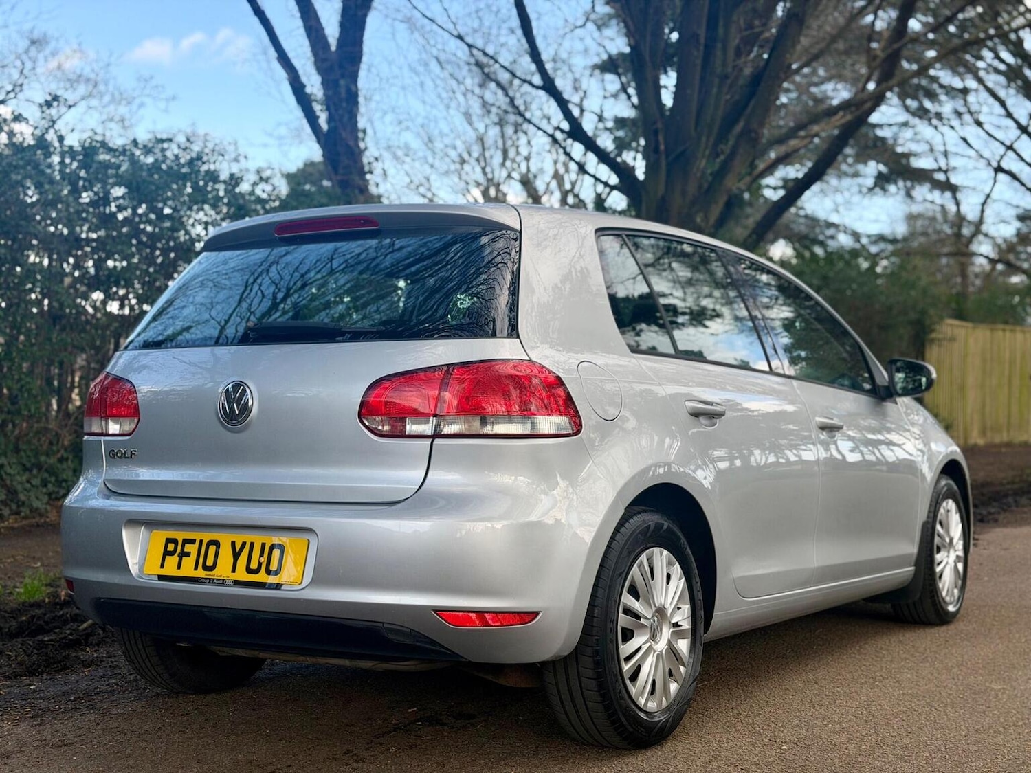 Used Volkswagen Golf 2010 for sale - 77844933: Photo 9