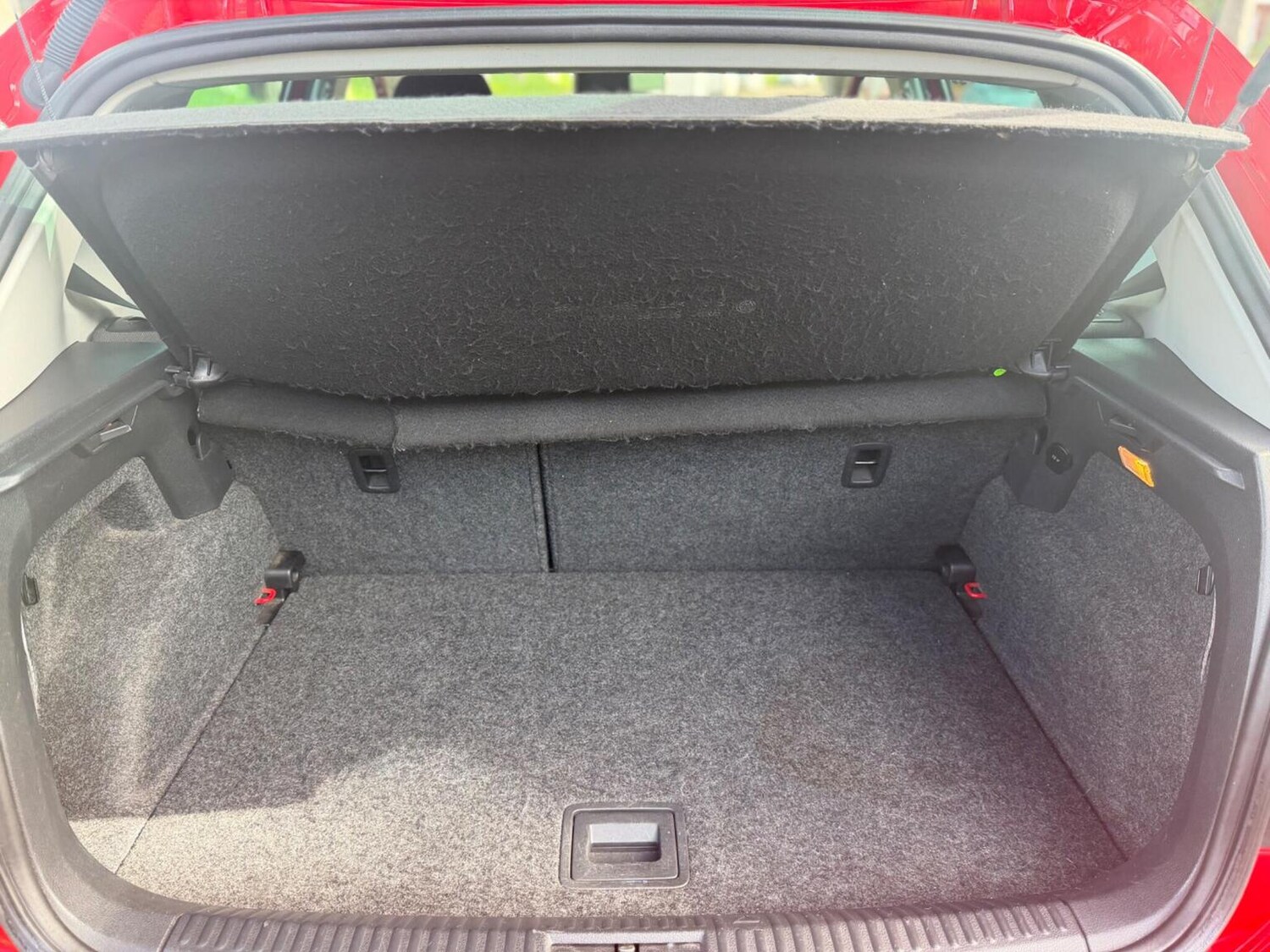 Used Volkswagen Polo 2010 for sale - 78090696: Photo 11