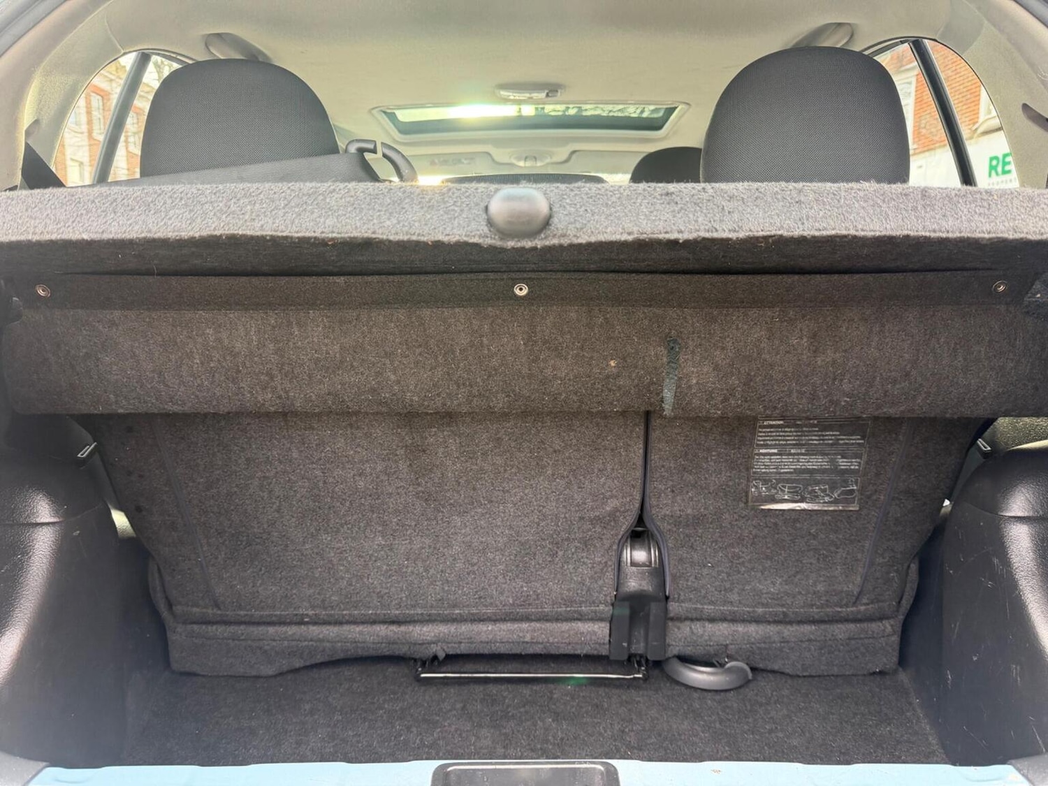 Used Toyota Yaris 2005 for sale - 77578460: Photo 16