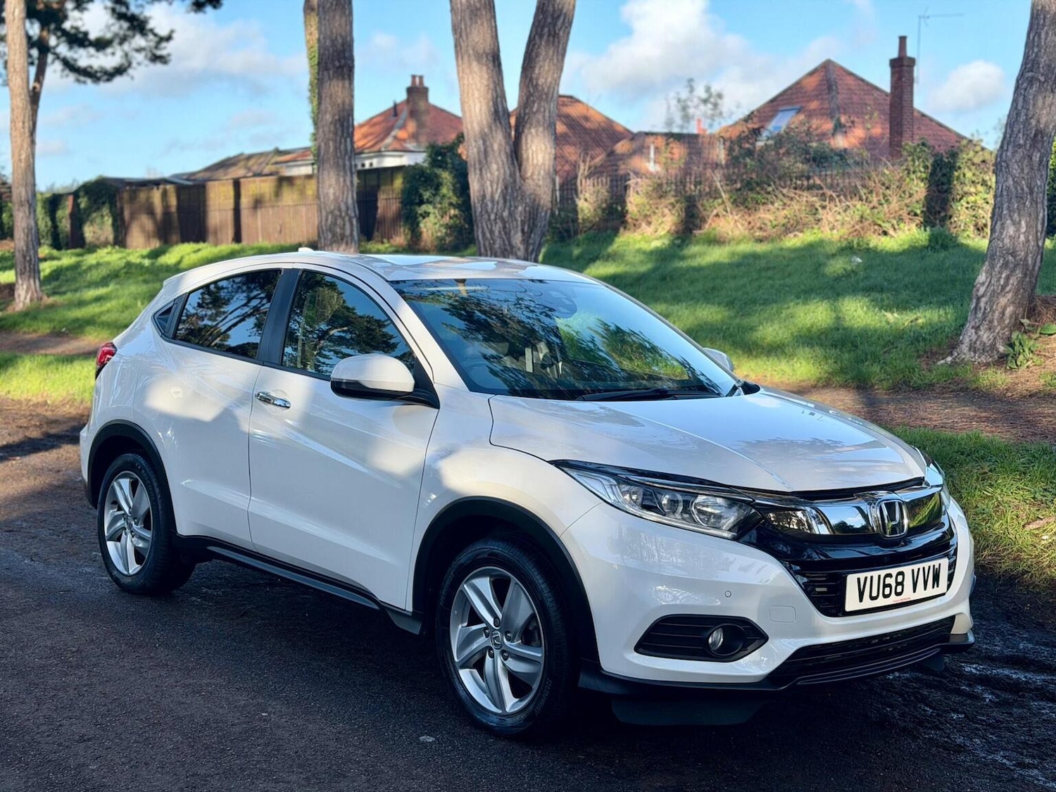 Used Honda HR-V 2018 for sale - 77011773: Photo 2
