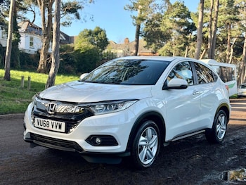 Used Honda HR-V 2018 for sale - 77011773: Photo