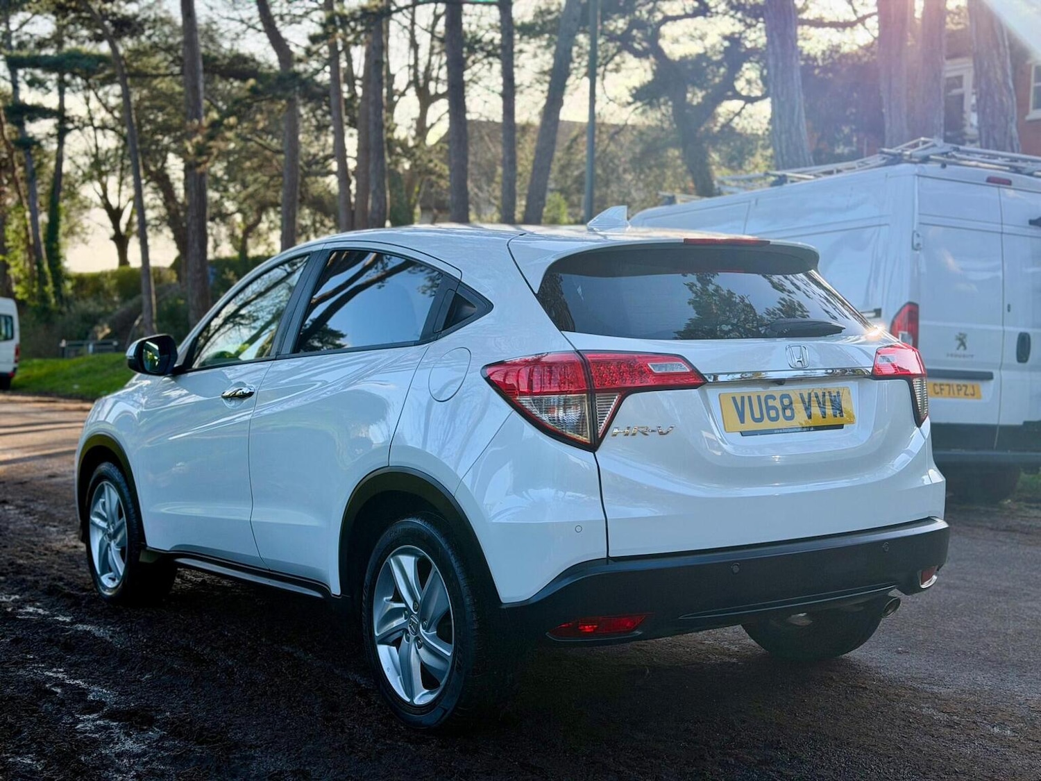 Used Honda HR-V 2018 for sale - 77011773: Photo 6