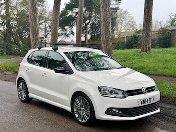 Used Volkswagen Polo 2014 for sale - 77813114: Photo