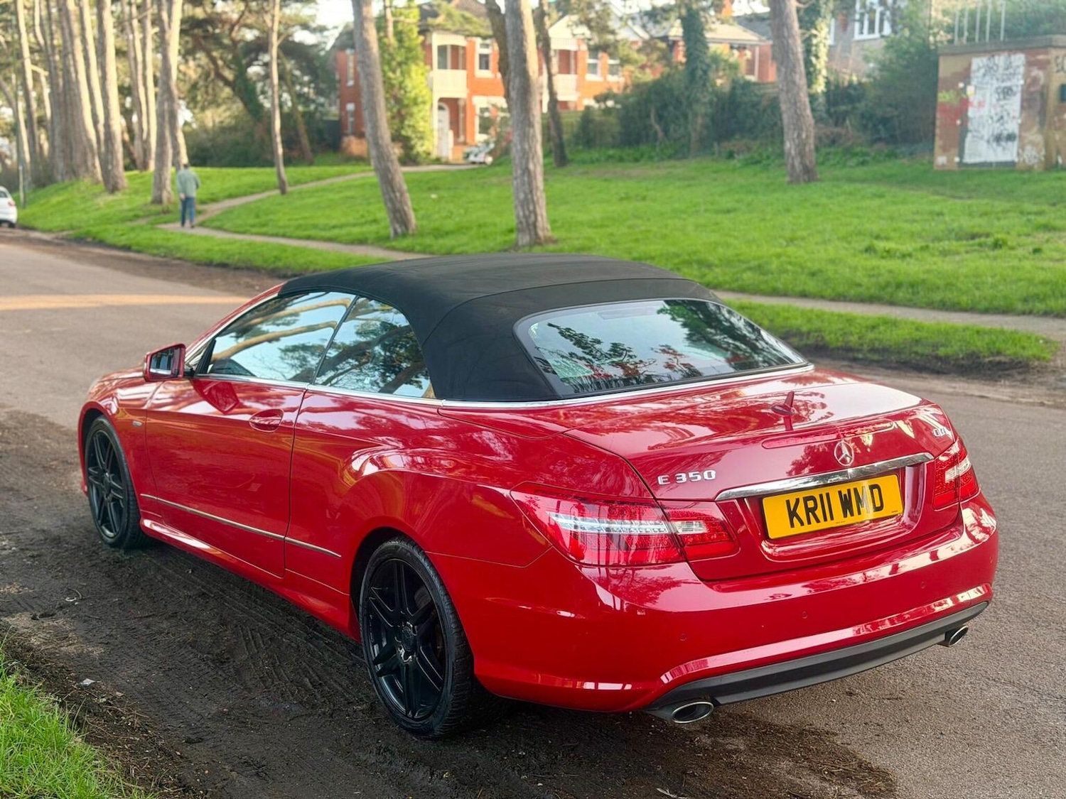 Used Mercedes-Benz E Class 2011 for sale - 77687713: Photo 10