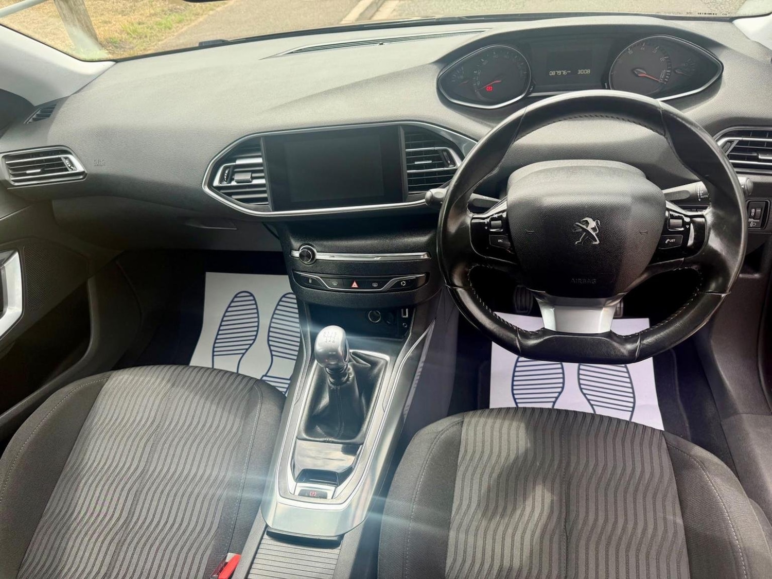 Used Peugeot 308 2014 for sale - 77240312: Photo 12