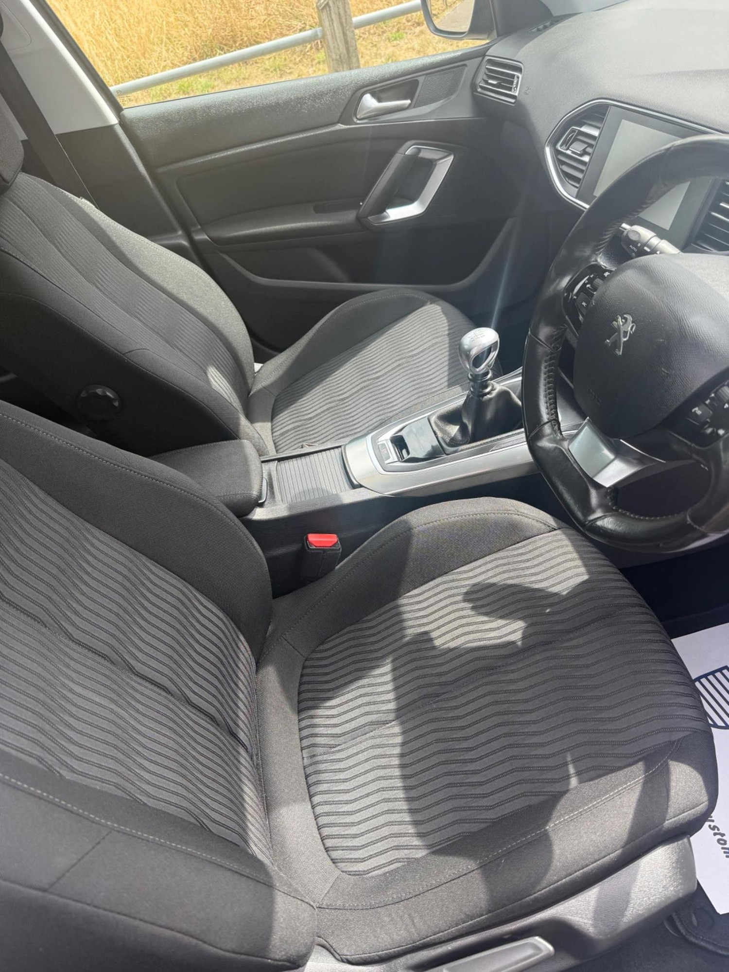 Used Peugeot 308 2014 for sale - 77240312: Photo 15