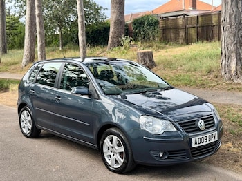 Used Volkswagen Polo 2009 for sale - 79053969: Photo