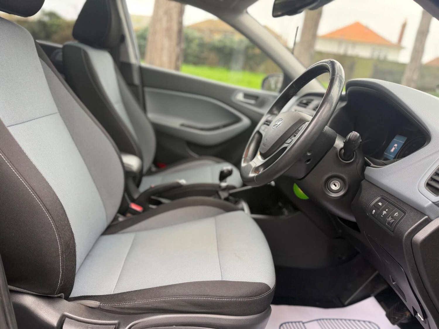 Used Hyundai i20 2014 for sale - 77459939: Photo 17