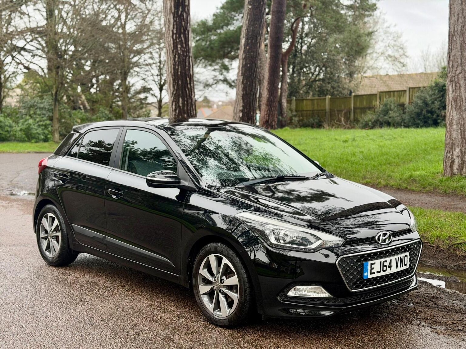 Used Hyundai i20 2014 for sale - 77459939: Photo 2