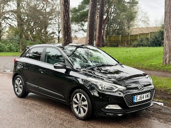 Used Hyundai i20 2014 for sale - 77459939: Photo