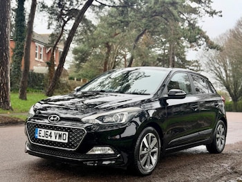 Used Hyundai i20 2014 for sale - 77459939: Photo