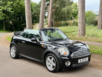 Used MINI Convertible 2010 for sale - 79542028: Photo