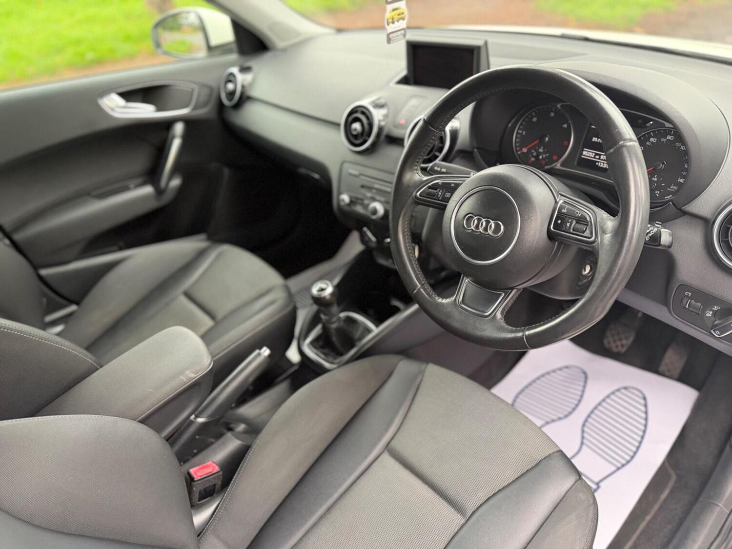 Used Audi A1 2012 for sale - 76744109: Photo 15