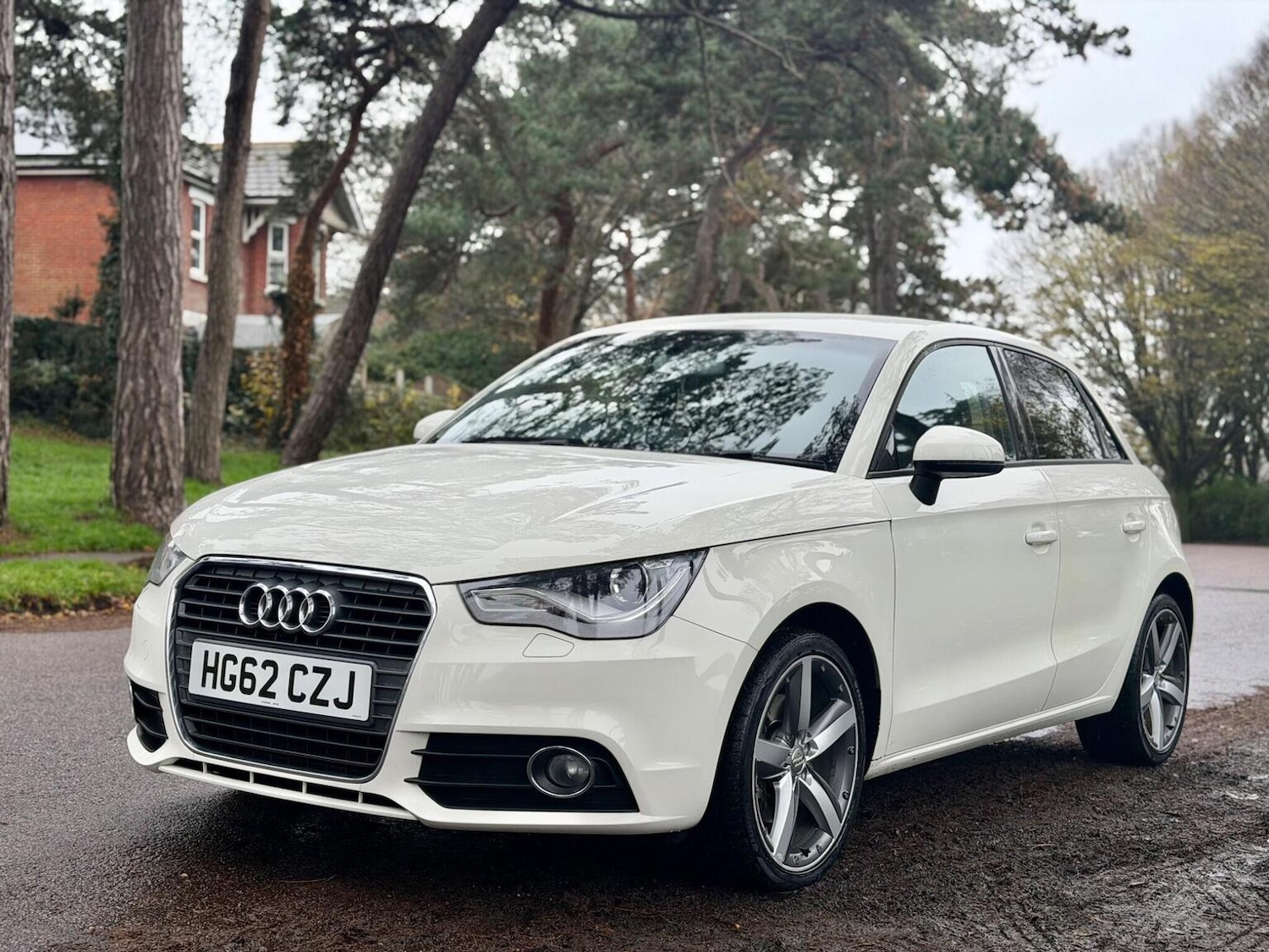 Used Audi A1 2012 for sale - 76744109: Photo 4