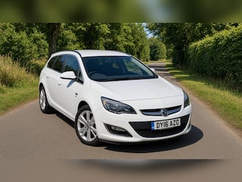 Used Vauxhall Astra 2016 for sale - 79683397: Photo
