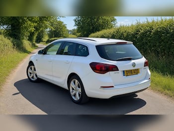 Used Vauxhall Astra 2016 for sale - 79683397: Photo