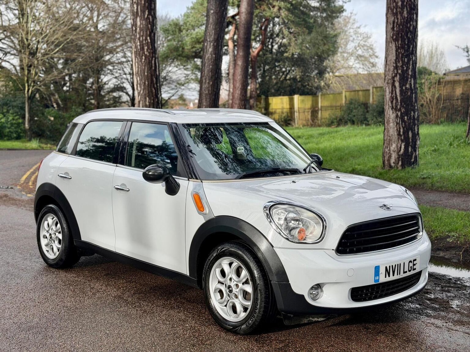 Used MINI Countryman 2011 for sale - 77474860: Photo 2