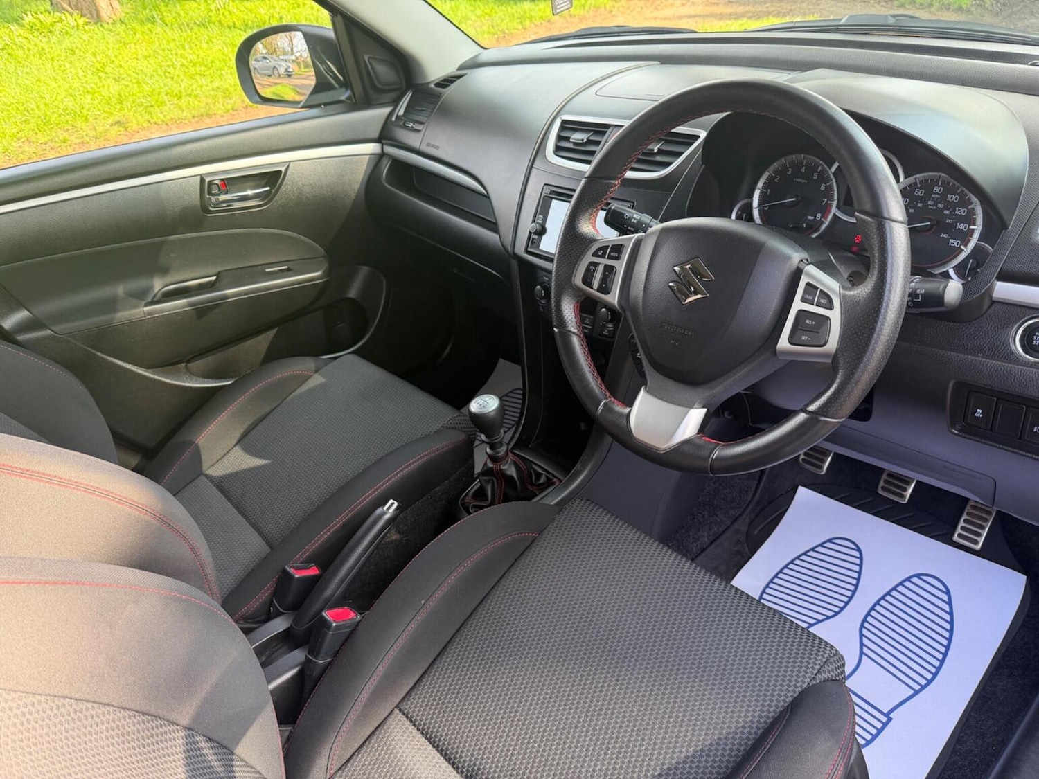 Used Suzuki Swift 2015 for sale - 77774748: Photo 15