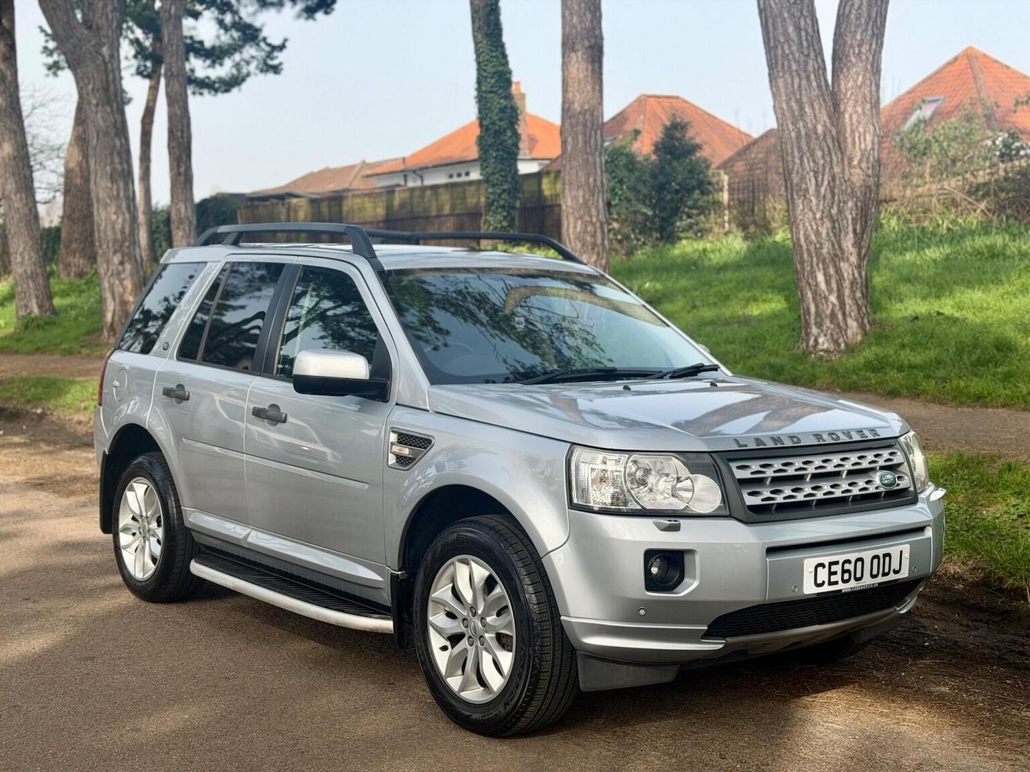 Used Land Rover Freelander 2010 for sale - 77774810: Photo 2