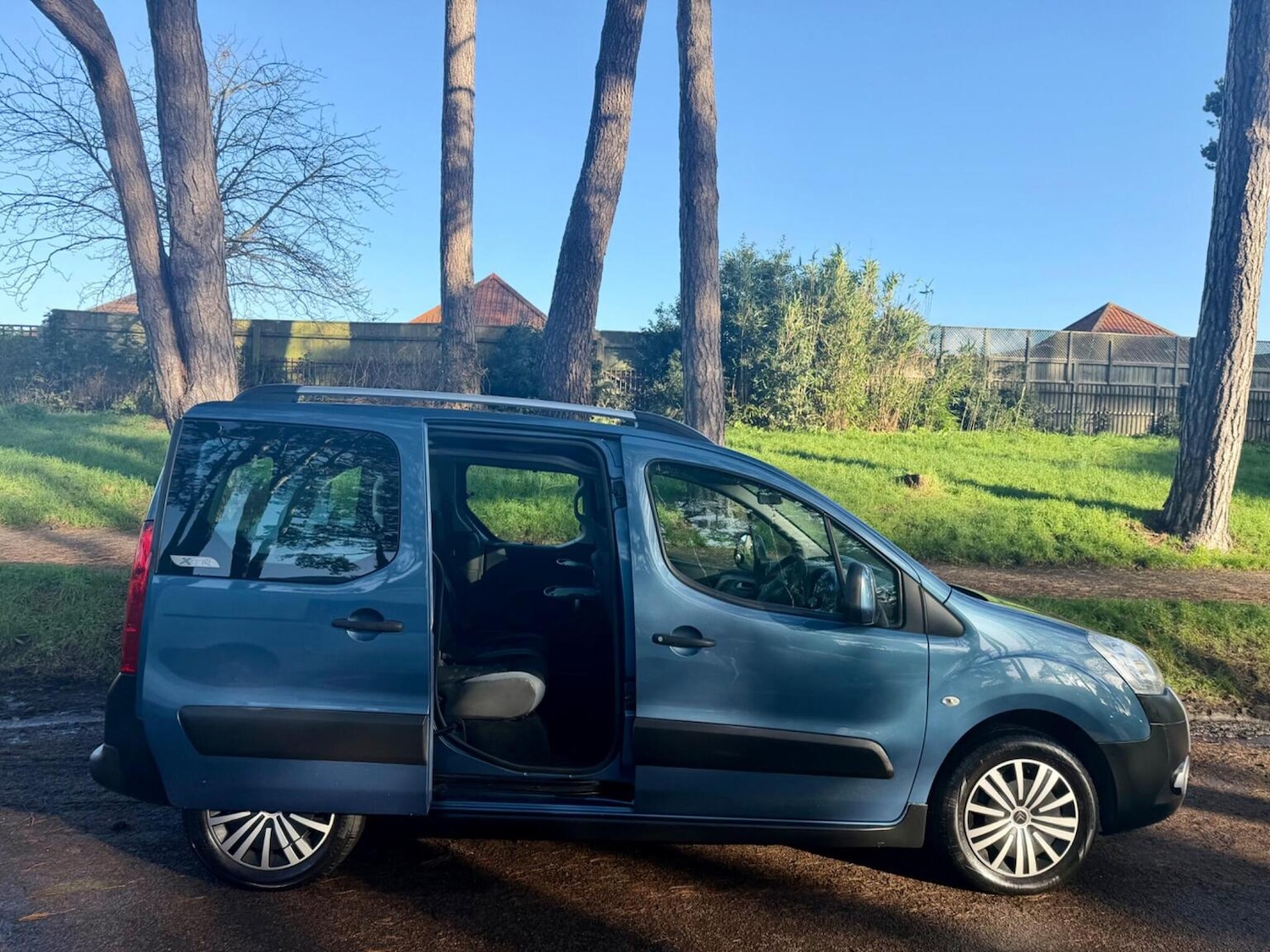 Used Citroen Berlingo 2009 for sale - 76931423: Photo 10