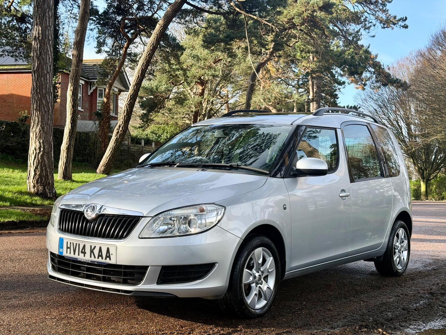 Used Skoda Roomster 2014 for sale - 77296845: Photo 4