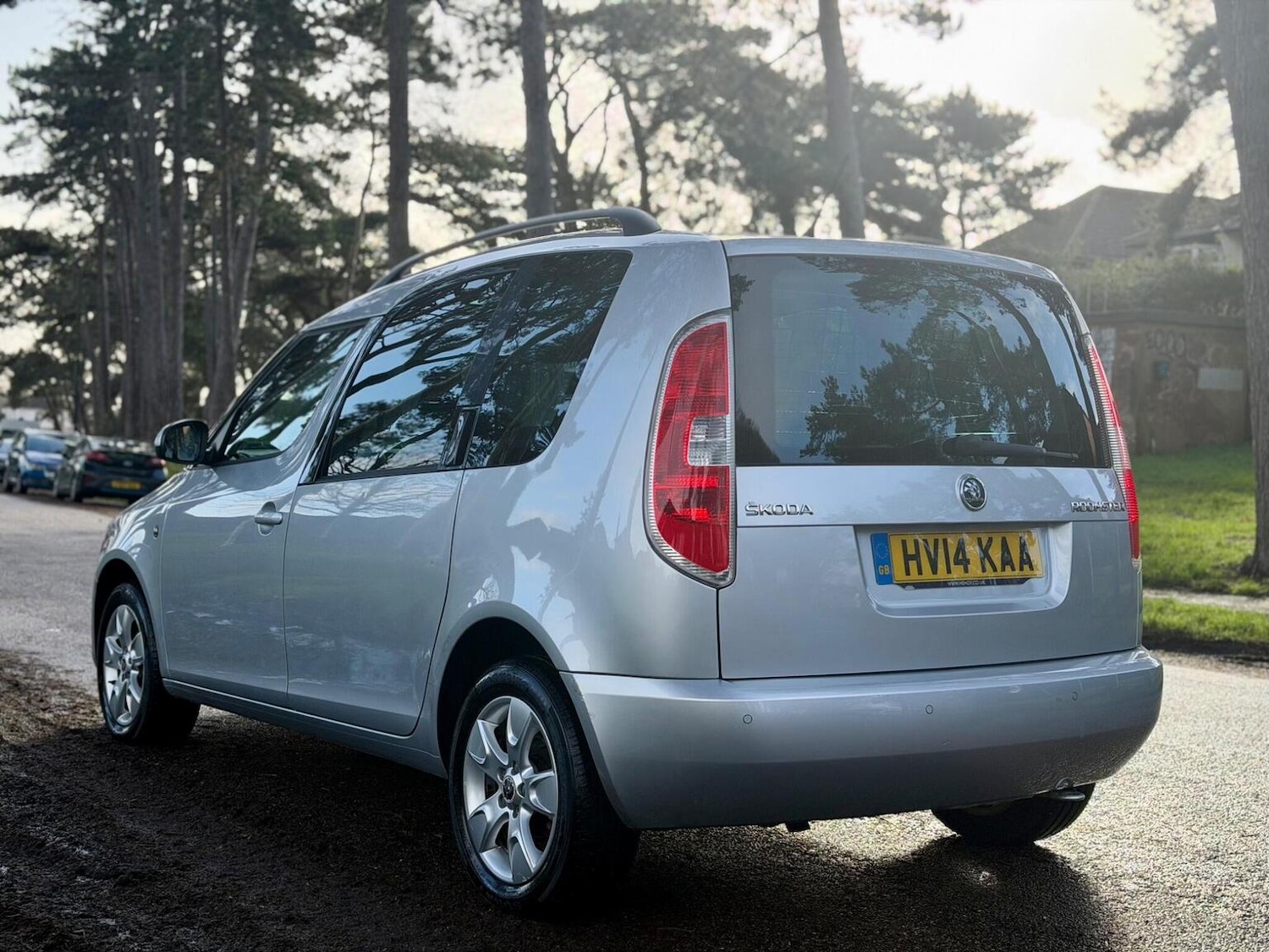 Used Skoda Roomster 2014 for sale - 77296845: Photo 6