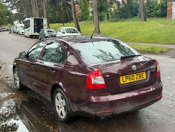 Used Skoda Octavia 2010 for sale - 78801110: Photo