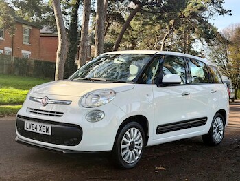Used Fiat 500L 2014 for sale - 76744114: Photo