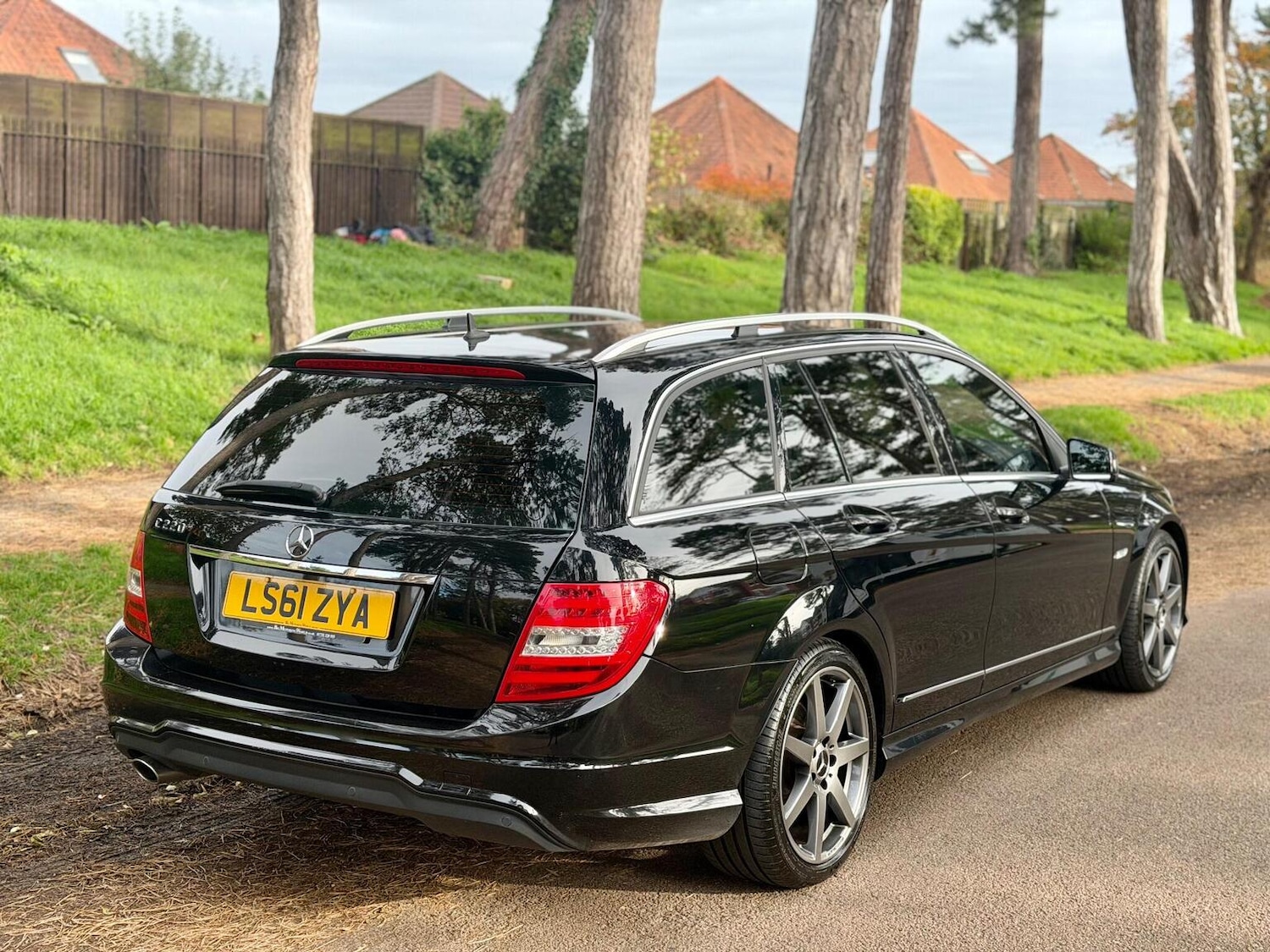 Used Mercedes-Benz C Class 2011 for sale - 76744121: Photo 10