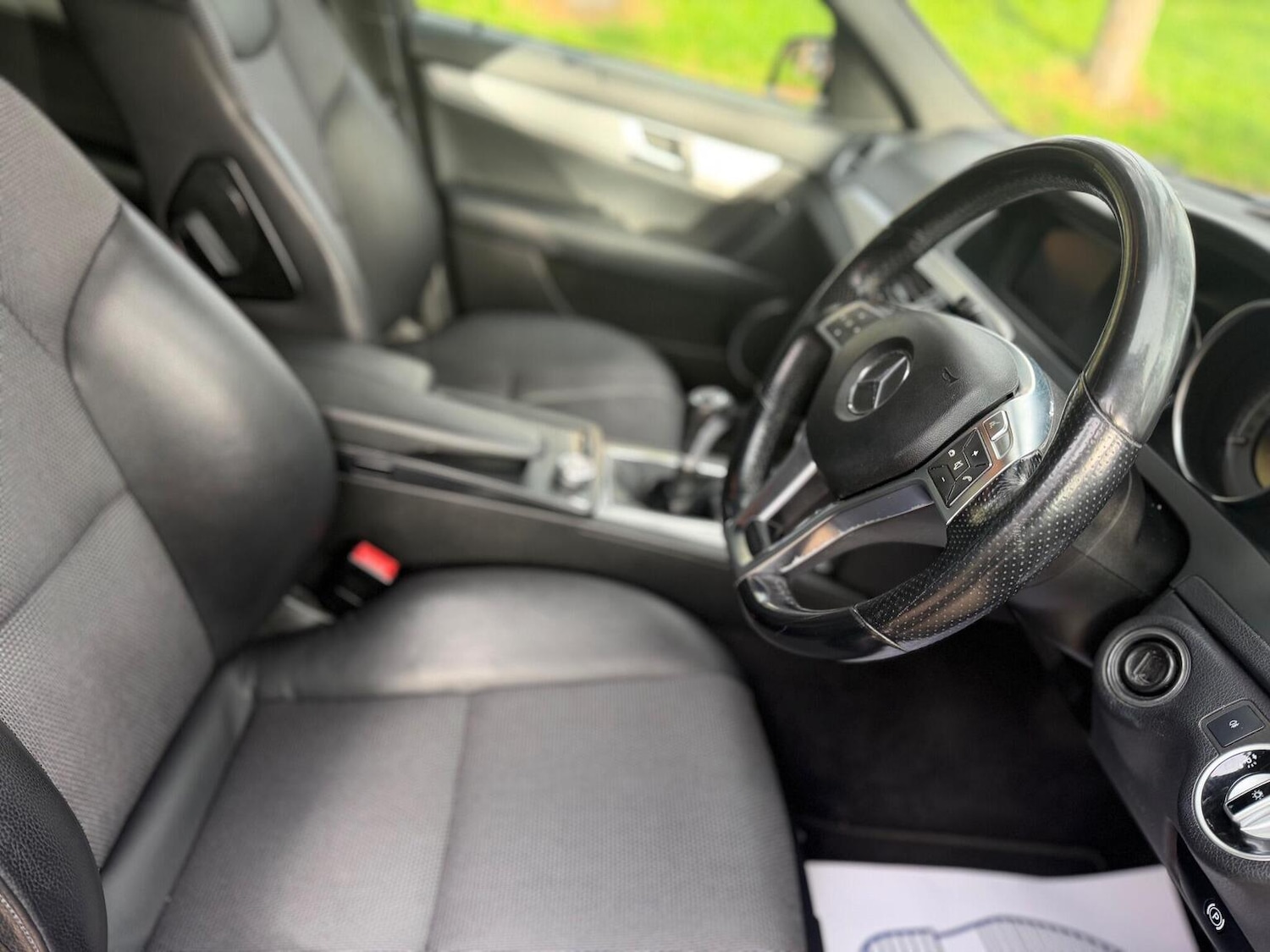 Used Mercedes-Benz C Class 2011 for sale - 76744121: Photo 14