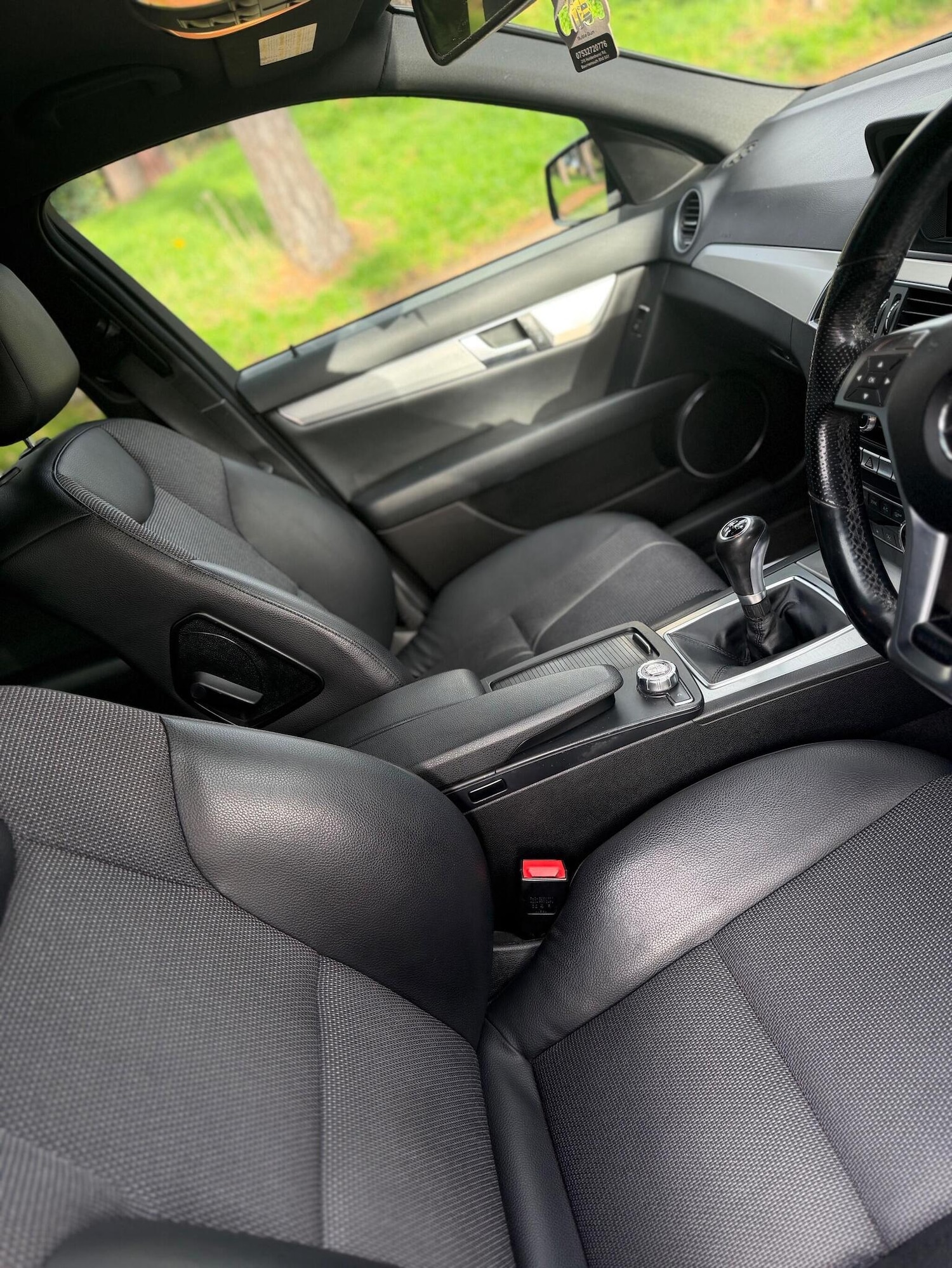 Used Mercedes-Benz C Class 2011 for sale - 76744121: Photo 15