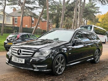 Used Mercedes-Benz C Class 2011 for sale - 76744121: Photo