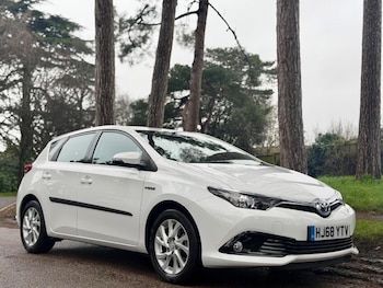 Toyota Auris feature image
