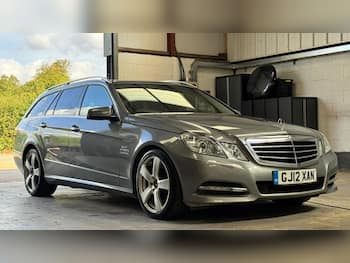 Used Mercedes-Benz E Class 2012 for sale - 79805883: Photo