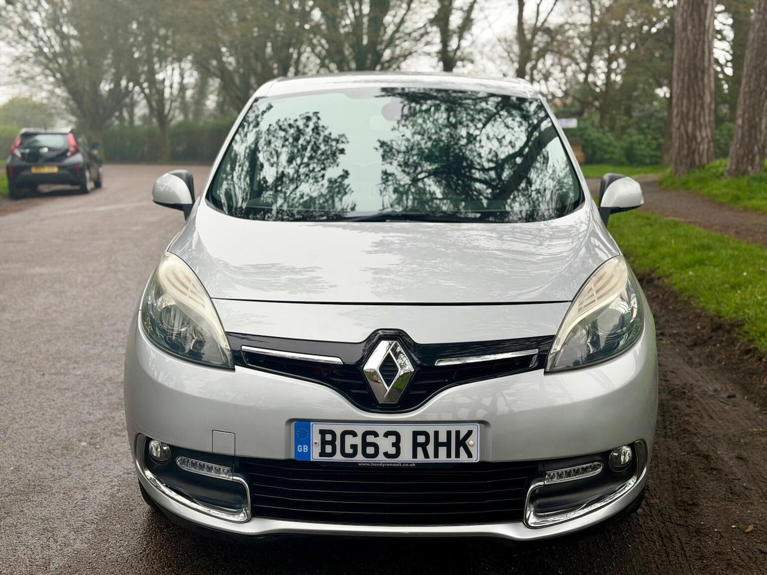 Used Renault Scenic 2013 for sale - 77813115: Photo 3