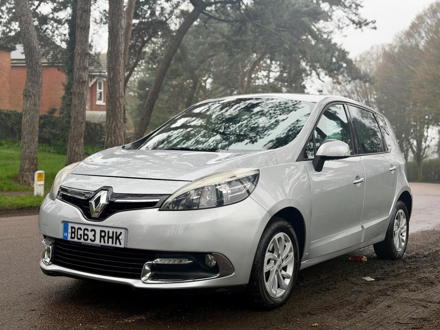 Used Renault Scenic 2013 for sale - 77813115: Photo 4