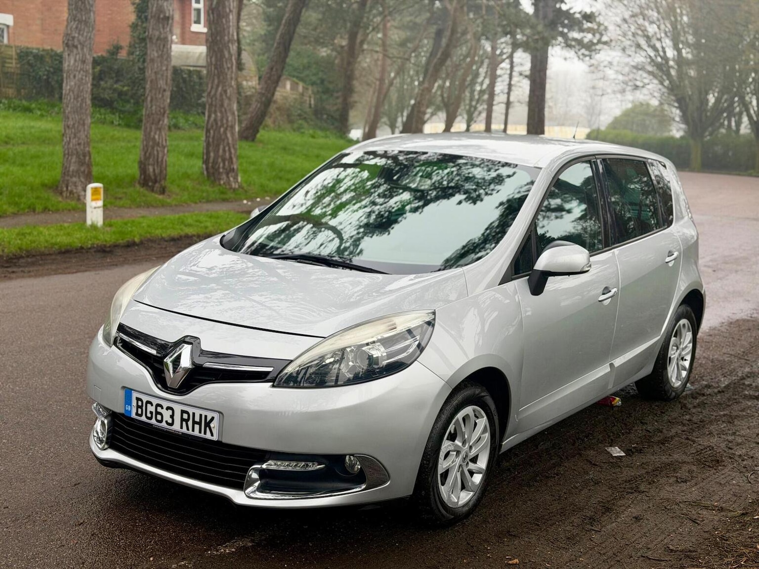 Used Renault Scenic 2013 for sale - 77813115: Photo 5