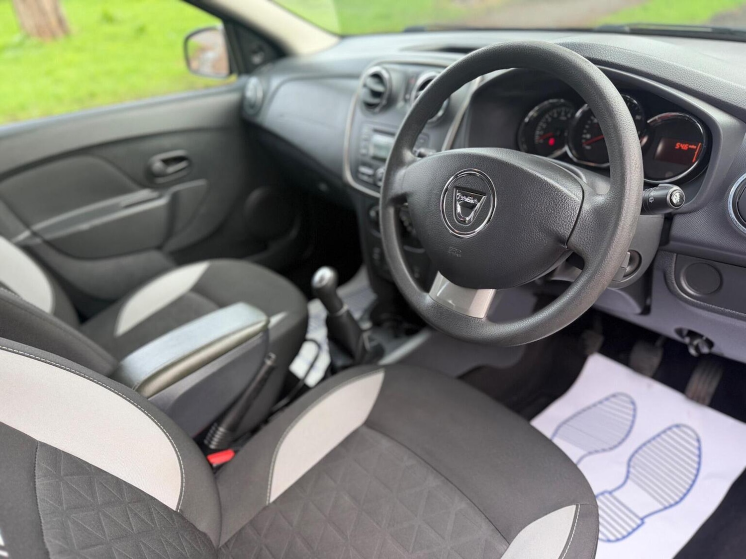 Used Dacia Sandero Stepway 2014 for sale - 77482261: Photo 15