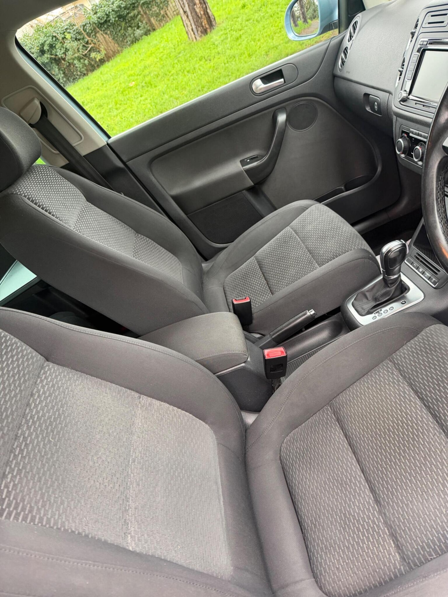 Used Volkswagen Golf Plus 2011 for sale - 76968573: Photo 14