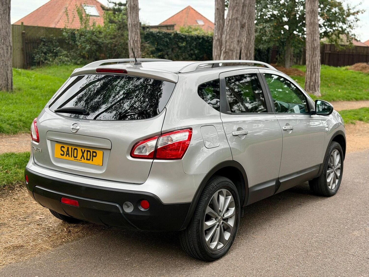 Used Nissan Qashqai 2010 for sale - 76744125: Photo 10