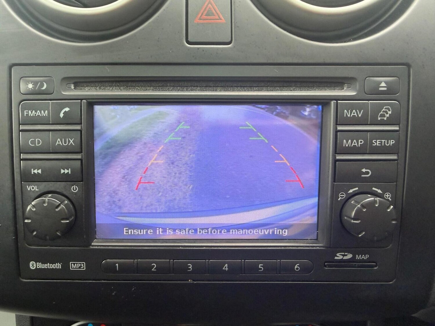 Used Nissan Qashqai 2010 for sale - 76744125: Photo 17